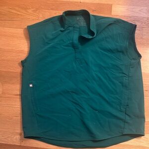 Rafael scrub top size small
